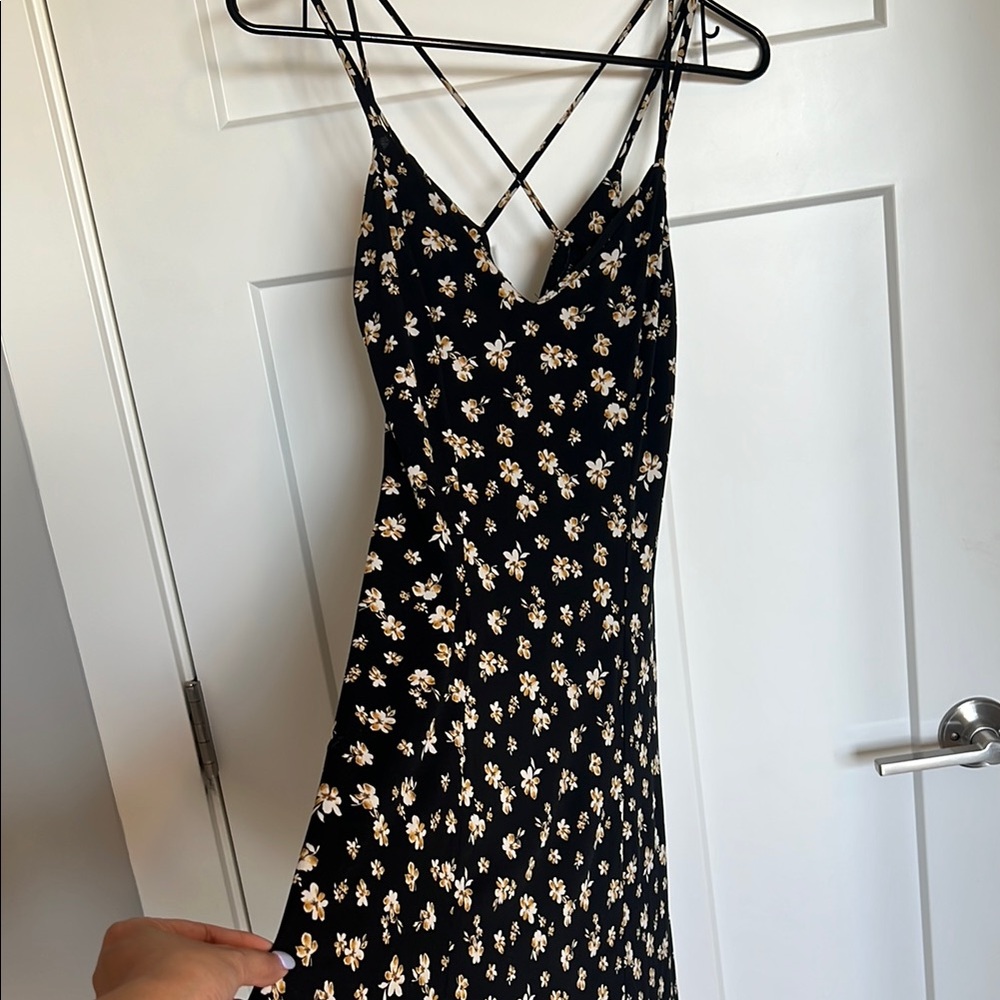 Forever 21 Black and White Sleeveless Sundress